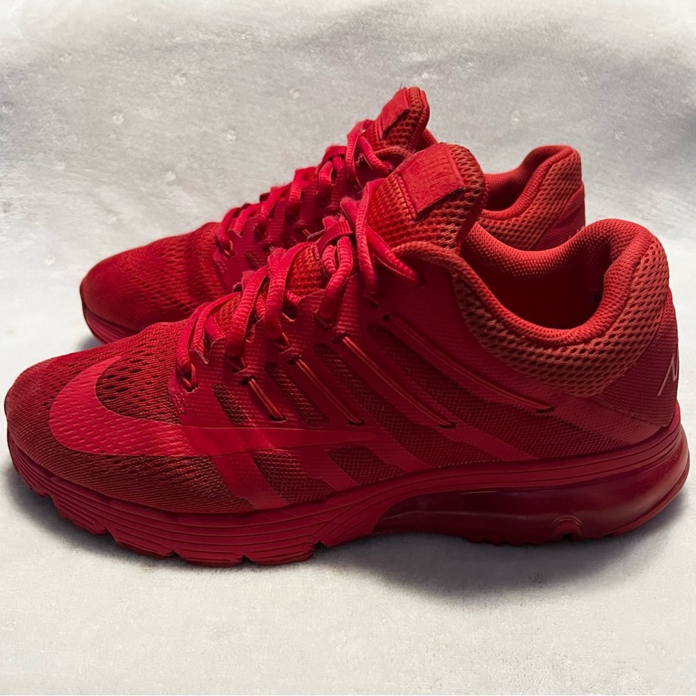 Nike Air Max Excellerate 4 University Triple Red
Dynasty Running Shoes Size 8 - Picture 2 of 10